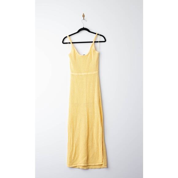 TOCCIN X RTR Sleeveless Crochet Knit Midi Dress in Yellow - Picture 5 of 10